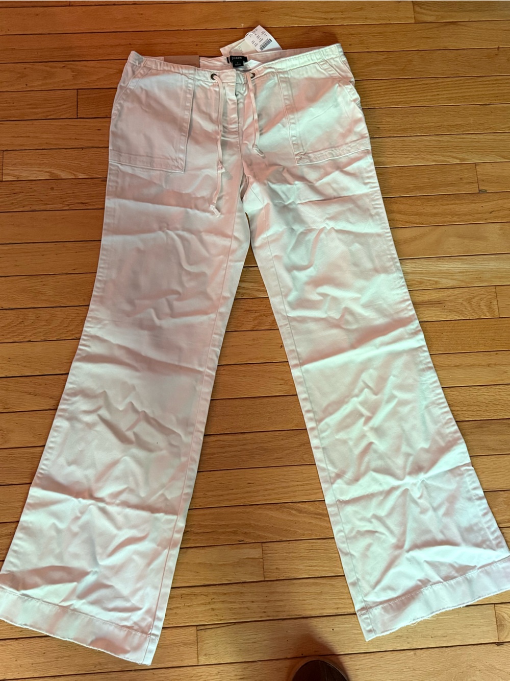 Women’s J. Crew Cream Utility  Chinos with Back Patch Pockets. $39. NWT. Size 4